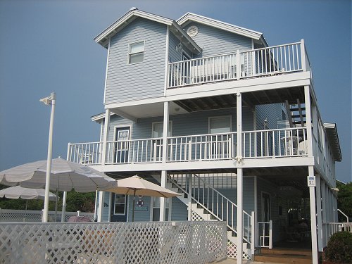 Huge Beach house up to 21 guests